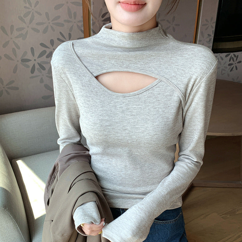 Half turtleneck long-sleeved top