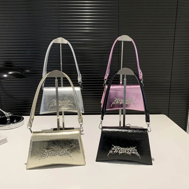 French Special-interest Design Bag Burst Crack Chain Underarm Bag