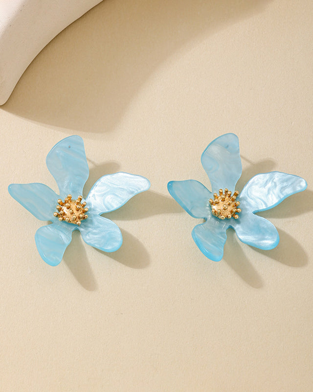 Fashionable flower earrings
