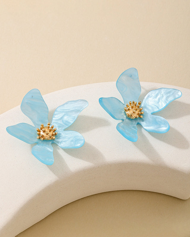 Fashionable flower earrings