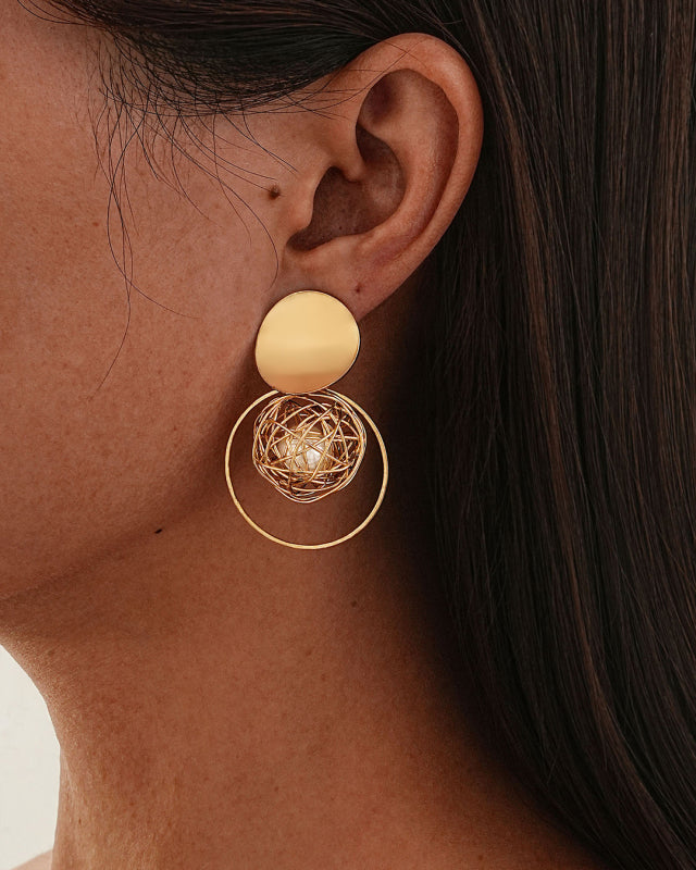 Fashion earrings, personalized hollow gold wire wrapped ball pearl earrings, non-pierced ear clips