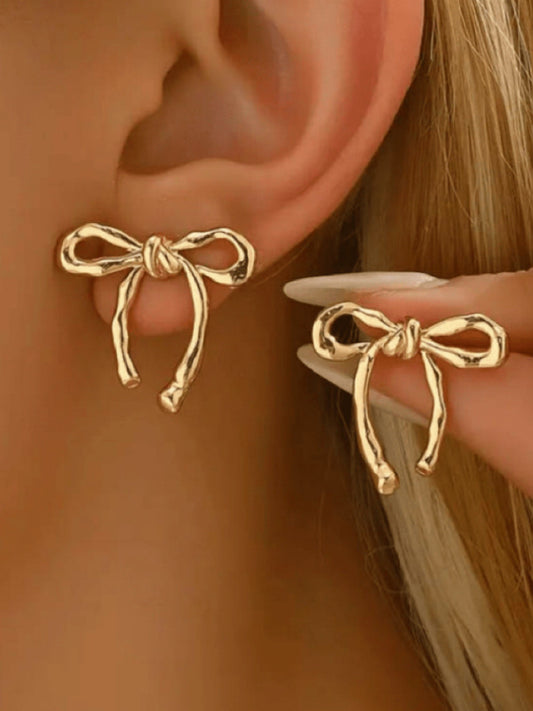 Gold bow earrings