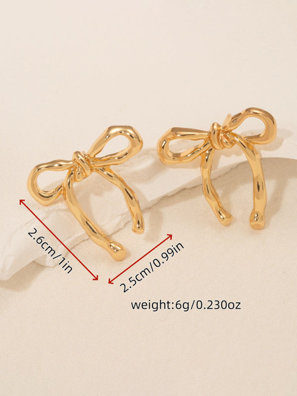 Gold bow earrings