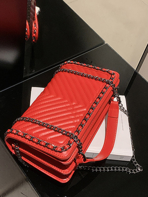 Black fake leather bag with chain straps