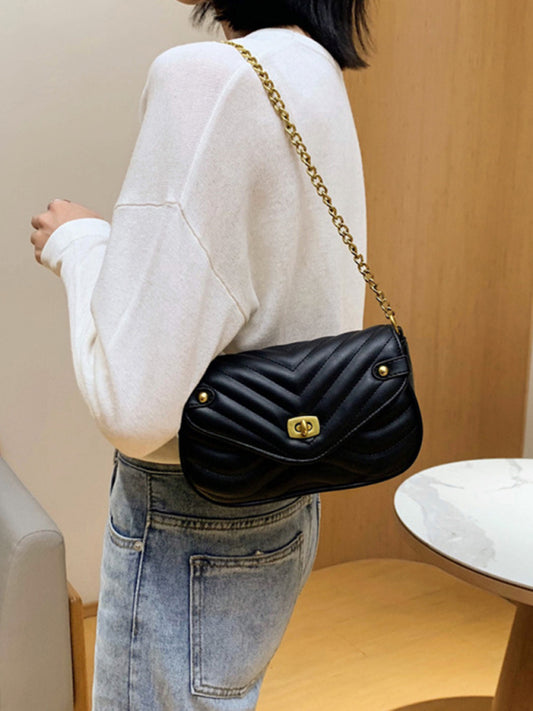 Small shoulder bag