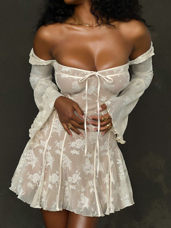 New sexy lace long-sleeved strappy dress