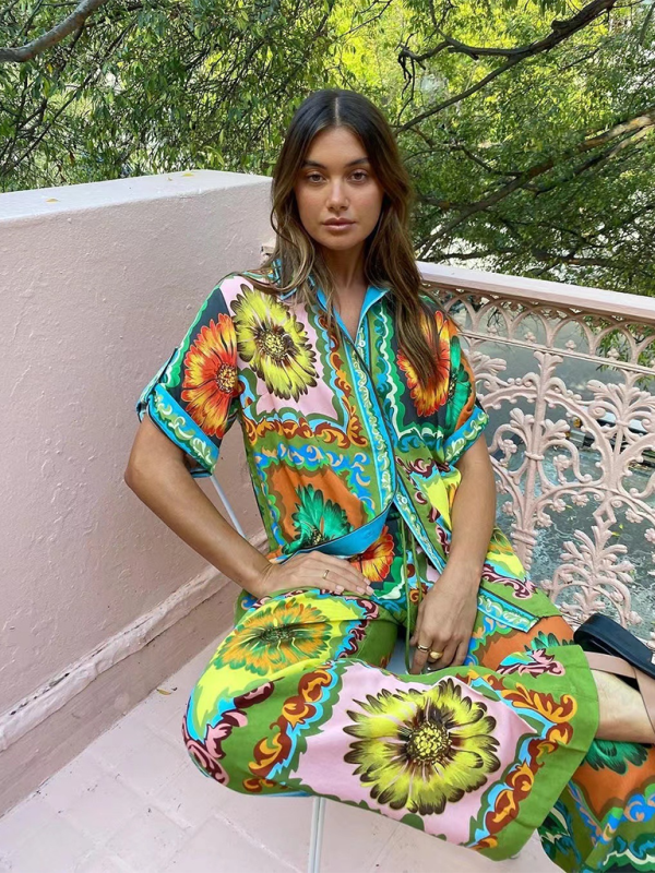 Casual Holiday Outfit